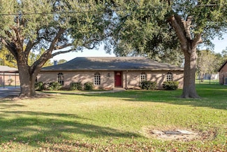 3381 Carpenter Rd, Orange, TX 77630