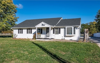 5460 E Firehouse Rd, Decatur, IL 62521