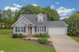 127 Dace Dr, Pickens, SC 29671