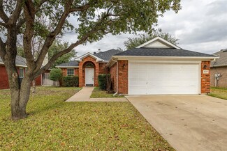 8437 Trinity Vista Trail, Hurst, TX 76053