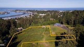 142 SE Norman St, Newport, OR 97365