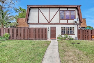 154 Weybridge Cir Unit C, Royal Palm Beach, FL 33411