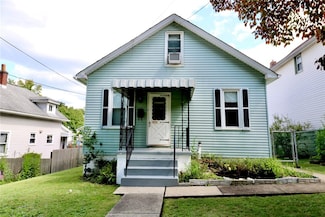 1029 School St, Coraopolis, PA 15108
