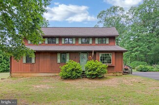 419 Crow Pond Rd, Elmer, NJ 08318