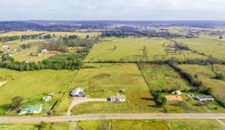 36 N Mount Olive Rd, Vilonia, AR 72173