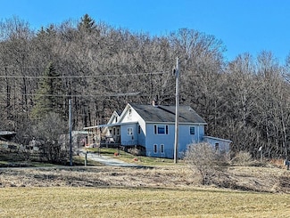 5559 W Creek Rd, Brandon, VT 05733