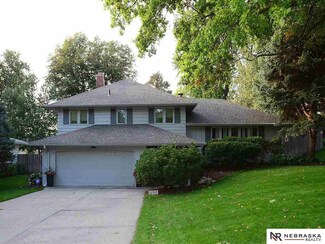 12303 Shamrock Rd, Omaha, NE 68154