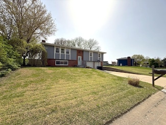 105 W Morland Ave, Salina, KS 67401