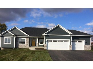 324 Limestone Rd, Cannon Falls, MN 55009