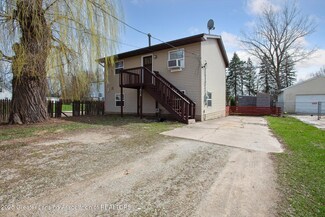 518 Chilson Ave, Lansing, MI 48906