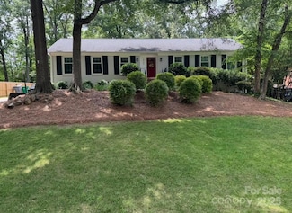 1427 Worcaster Place, Charlotte, NC 28211