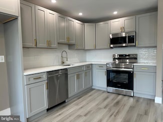 3314 Elliston Cir, Philadelphia, PA 19114
