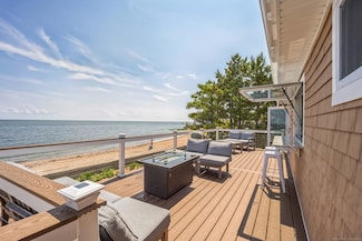 74 Morgan Ave, East Haven, CT 06512