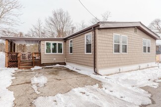 245 Manton St Unit 83, Pawtucket, RI 02861
