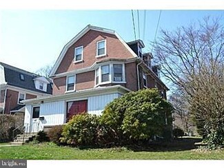 100 Grandview Rd, Ardmore, PA 19003