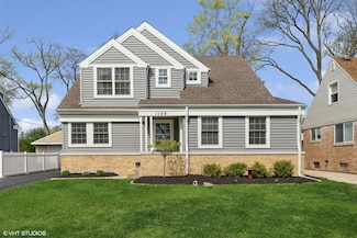 1126 N Dryden Ave, Arlington Heights, IL 60004