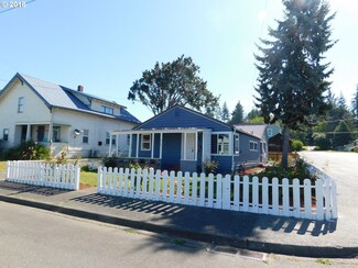 515 Railroad Ave, Myrtle Point, OR 97458