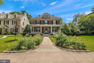 42 W Broadway, Gettysburg, PA 17325