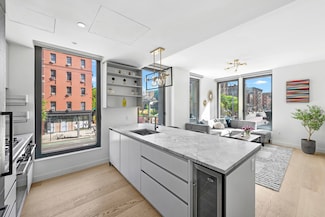 45 E 7th St Unit 2D, New York, NY 10003