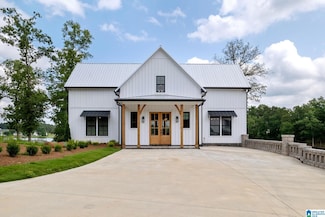 1165 Cedar Creek Dr, Sylacauga, AL 35151