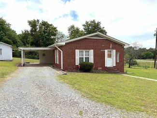10 Poteete Rd, Morrilton, AR 72110