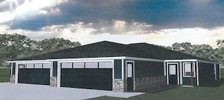 906 Funk Ave, Lakefield, MN 56150