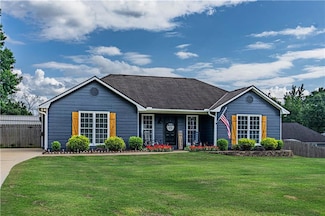 205 Summerbrook Loop, Phenix City, AL 36870