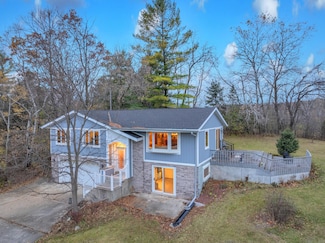 1814 County H, Kewaskum, WI 53040