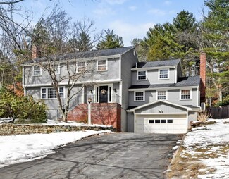222 Border Rd, Concord, MA 01742