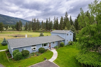 5400 Two Moons Rd, Florence, MT 59833