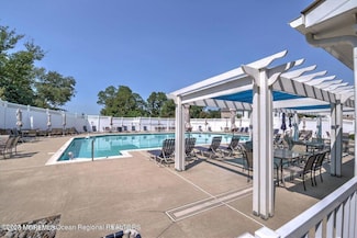 114 Bloomsbury Dr, Morganville, NJ 07751