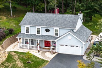 1626 Forest Ridge Dr, Pittsburgh, PA 15237