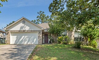 4 Brennan Ln, Little Rock, AR 72227