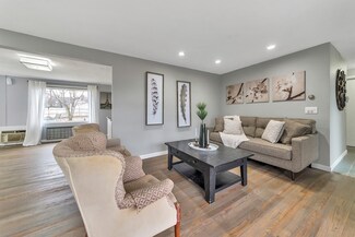 374 Springfield St, Springfield, MA 01107