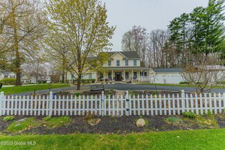 15 Berkshire Dr, Ballston Spa, NY 12020