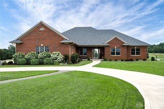 2583 N Rugged Hill Rd, Casstown, OH 45312