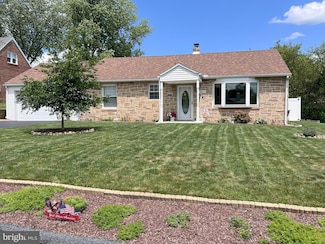 5409 Earl Ct, Harrisburg, PA 17112