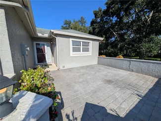 196 Hunter Ct, Palm Harbor, FL 34684