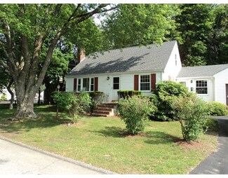 33 Moreland Rd, North Weymouth, MA 02191