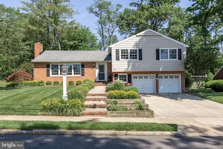 295 Crescent Ave, Moorestown, NJ 08057