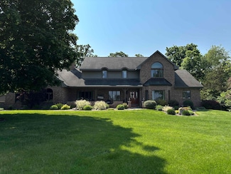 2555 W Deer Path Trail, Janesville, WI 53545