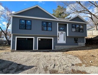10 Sherwood Ave, North Providence, RI 02911
