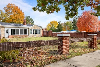 1002 Carroll Ave, Ames, IA 50010