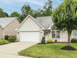406 Country View Dr, New Kensington, PA 15068