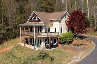 105 Sharons Valley, Hayesville, NC 28904