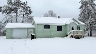 512 E Avenue C, Newberry, MI 49868