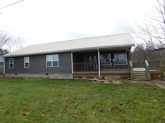 855 Pleasant Grove Loop, Manchester, KY 40962