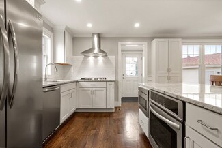 8 Abbey Rd Unit 10, Quincy, MA 02169
