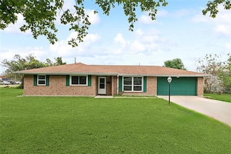 1505 Weyer St, Gretna, LA 70053