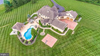 111 Little Rd, Perkiomenville, PA 18074